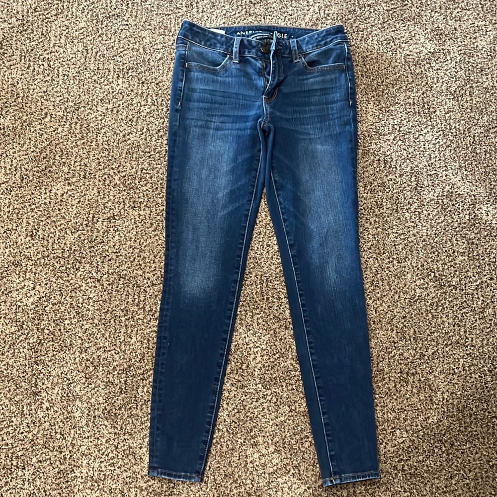 American Eagle Jeans 360 Next Level Stretch size 4 regular